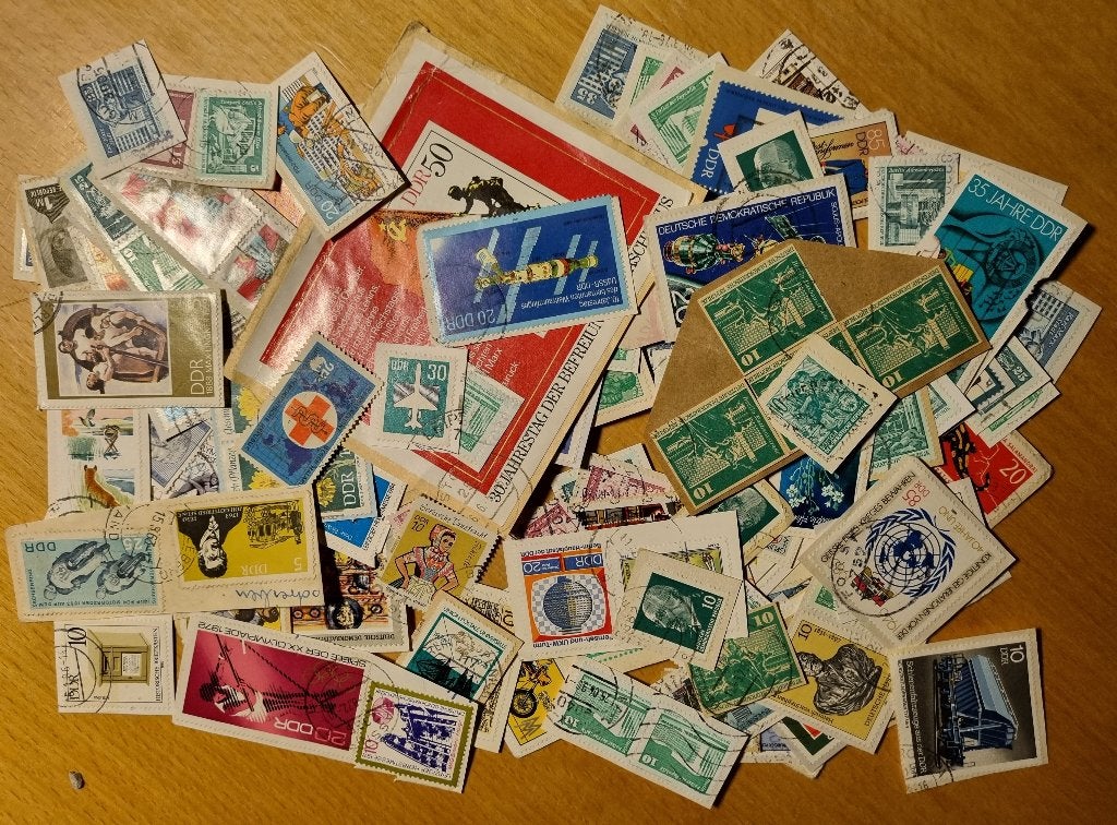 kaveltje voornamelijk onafgeweekt en gelopen DDR, Postzegels en Munten, Verzenden, Buitenland