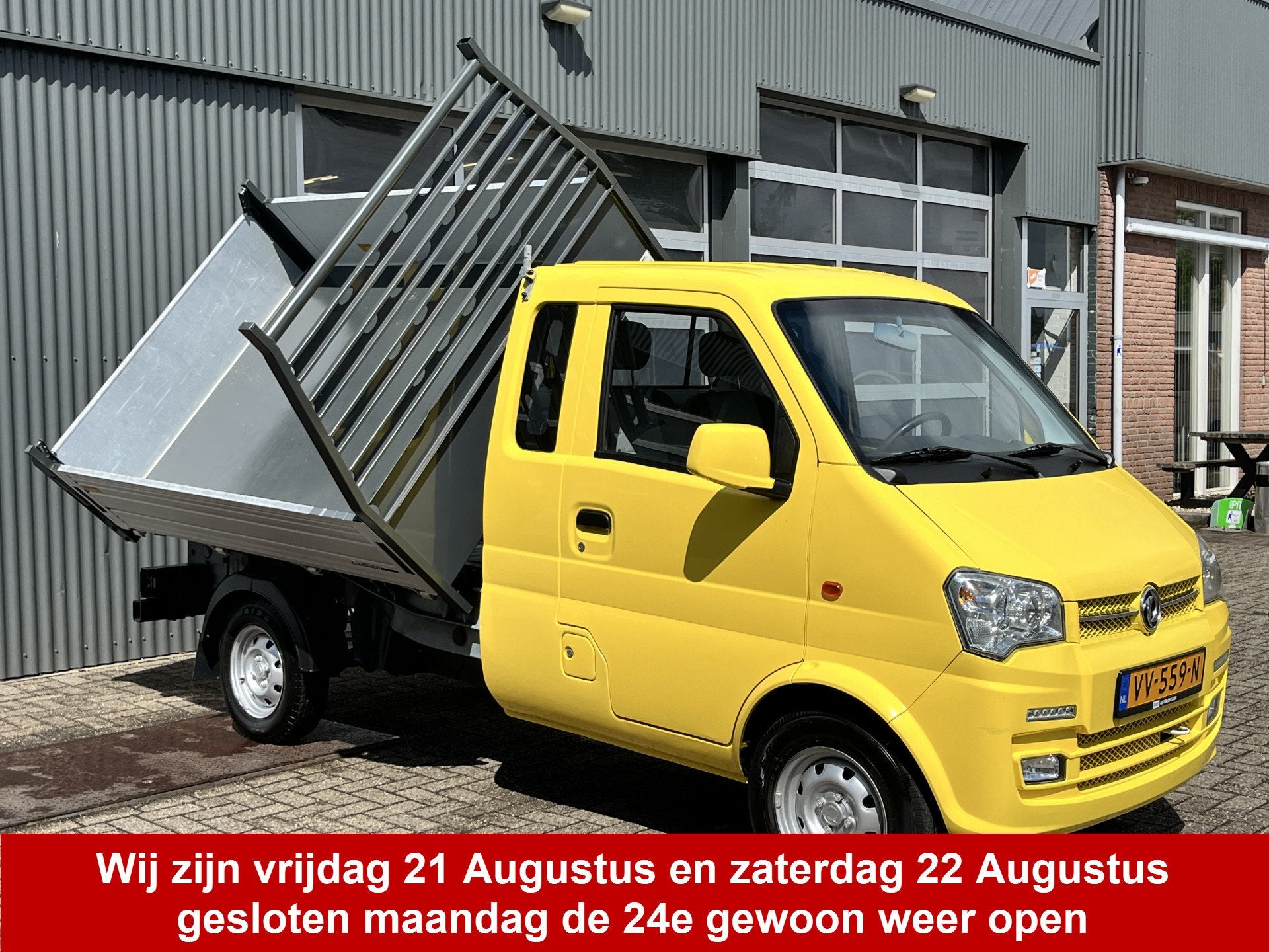 DFSK K-serie K01H 1.3 Benzine 3 zijden kipper Open laadbak k, Euro 5, Gebruikt, Zwart, 4 cilinders