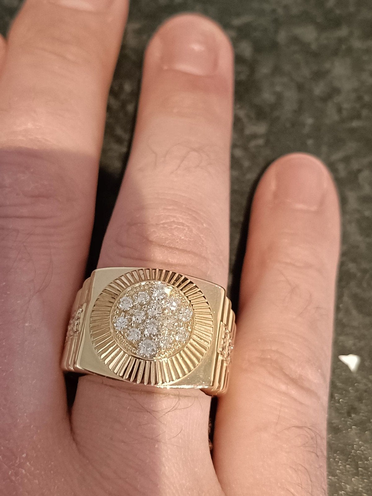 Gouden heren ring. 18karaat met 26 diamanten. 17.94gram!!, Heer, Ophalen of Verzenden, Zo goed als nieuw, Goud