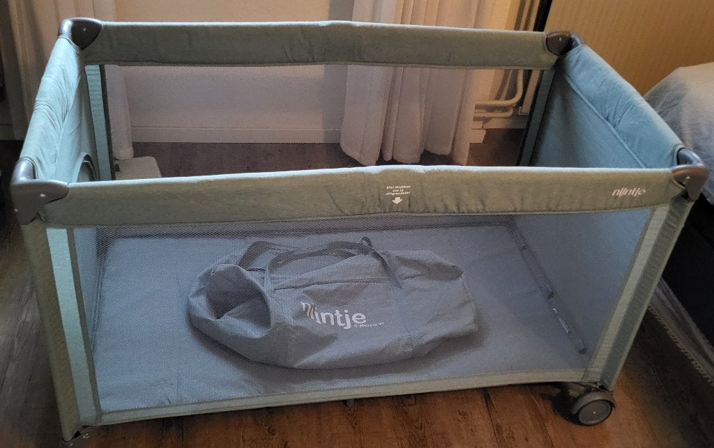 Campingbedje Nijntje Prenatal, Kinderen en Baby's, Babywiegjes en Ledikanten, Ophalen, Gebruikt, Reisbedje