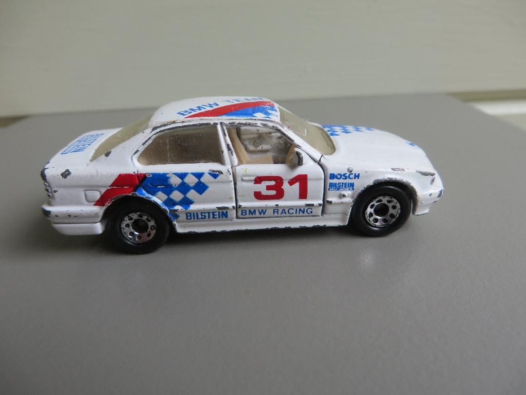 Matchbox BMW 5 Series BMW Racing, Ophalen of Verzenden, Gebruikt, Auto