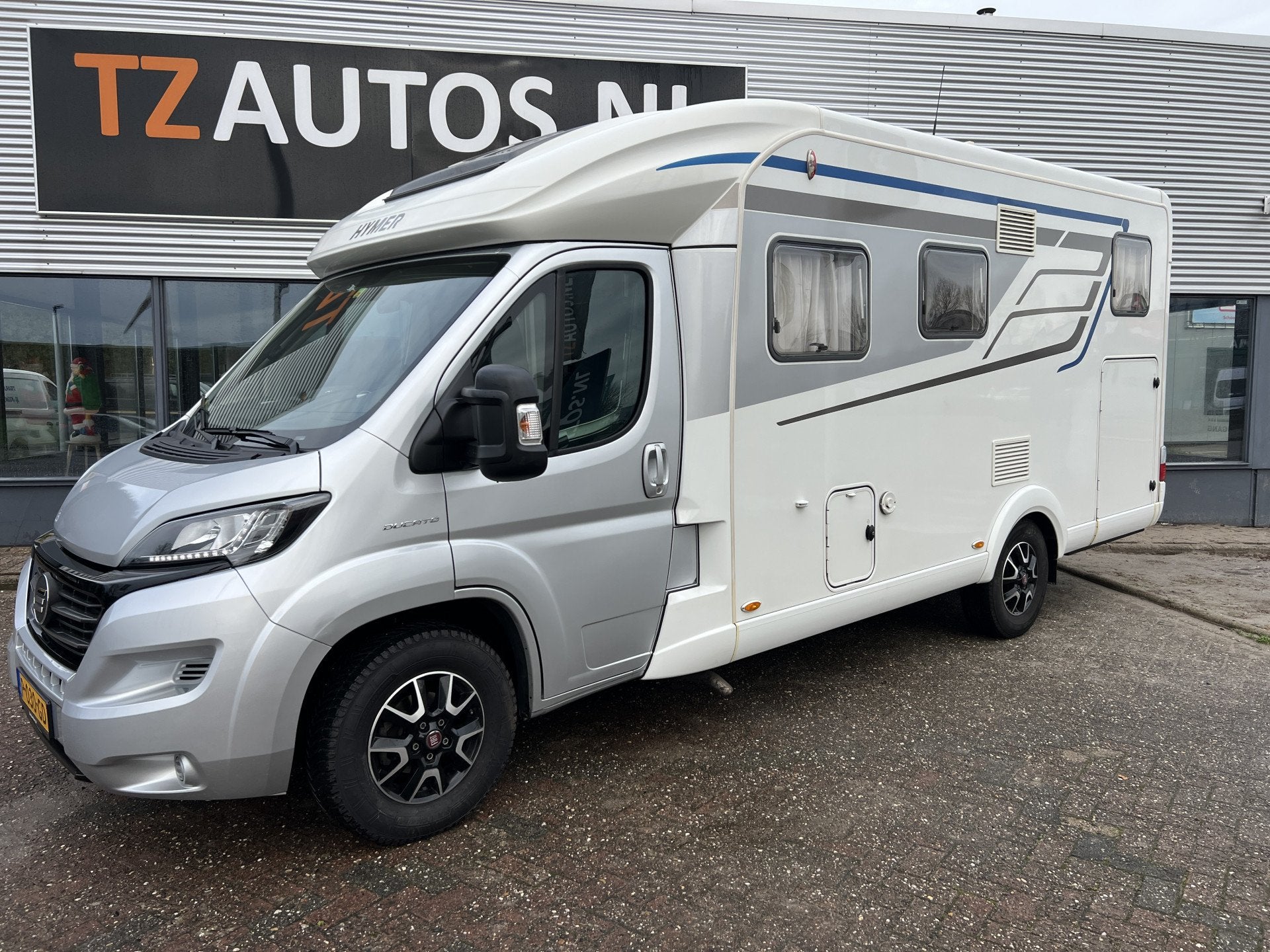 Caravans And Camping Hymer