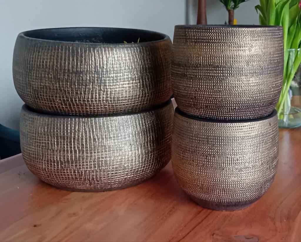 4 bloempotten, Tuin en Terras, Rond, Ophalen of Verzenden, Zo goed als nieuw, Aardewerk