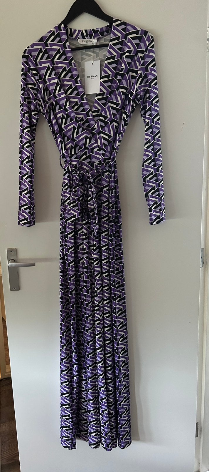 By Swan jumpsuit paars, maat L, Kleding | Dames, Jumpsuits, Ophalen of Verzenden, Nieuw, Maat 42/44 (L), Paars