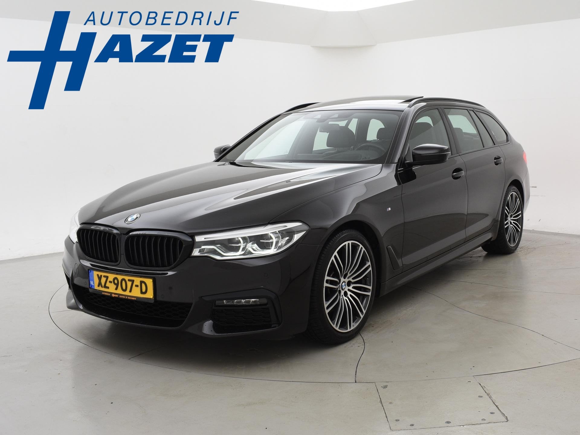 BMW 5-serie Touring 520i 184 PK M-SPORT H.E AUT. *ALMANDINBR, Auto's, Automaat, 1998 cc, Achterwielaandrijving, 4 cilinders