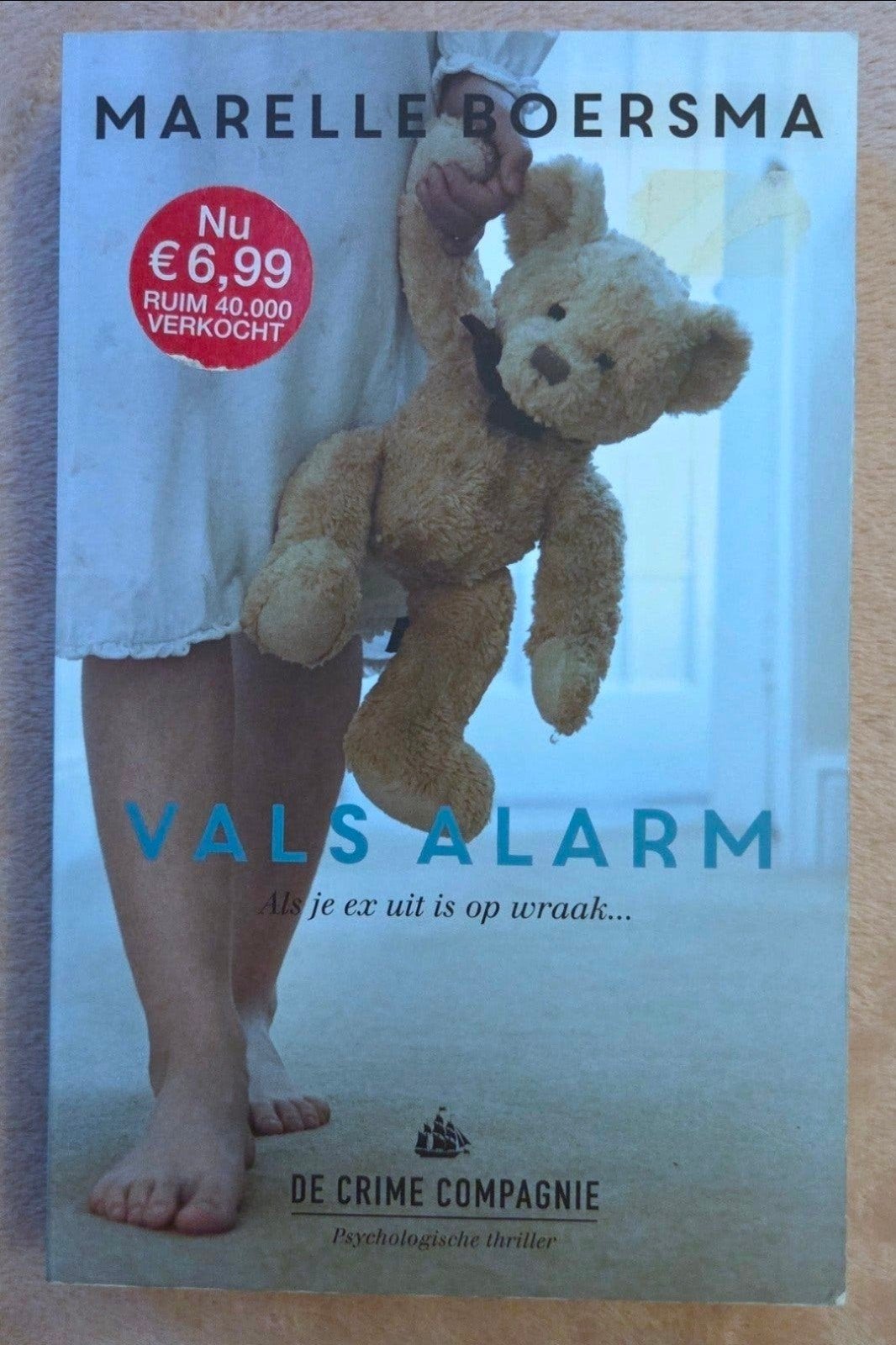 Marelle Boersma - Vals Alarm - De crime compagnie, Ophalen of Verzenden, Zo goed als nieuw, Marelle Boersma
