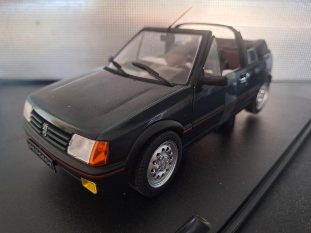 Peugeot 205 CTi 1986 Schaal 1:18 Cabriolet Schaal 1:18, Hobby en Vrije tijd, Modelauto's | 1:18, Solido, Auto, Solido, Nieuw