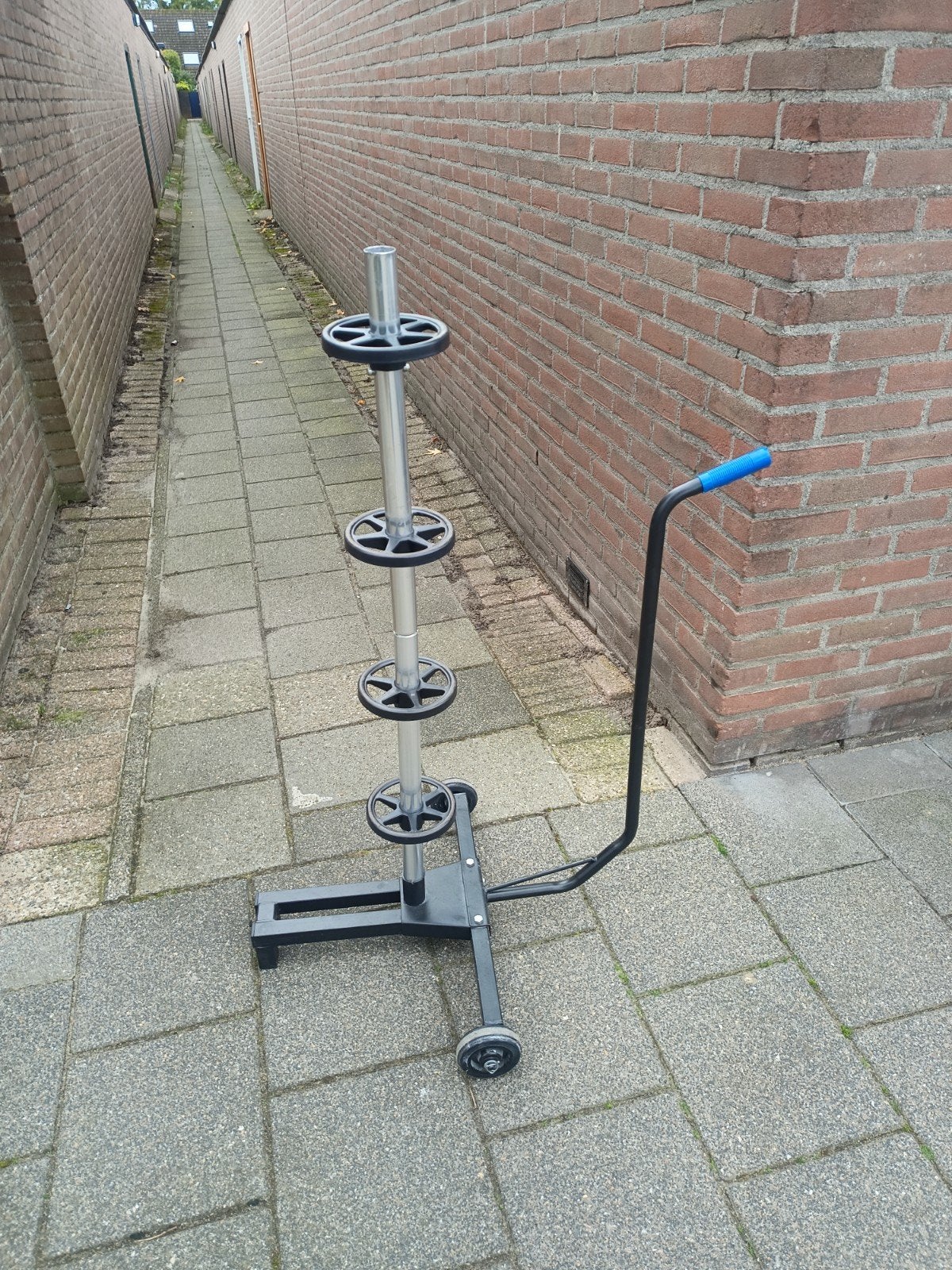 Velgenstandaard met wielen - Handig en mobiel, Ophalen of Verzenden, Gebruikt