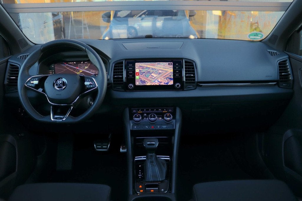 Skoda KAROQ 1.5 TSI ACT Sportline Business DSG | Panorama |, Automatische klimaatregeling, Stof, 4 cilinders, 150 pk