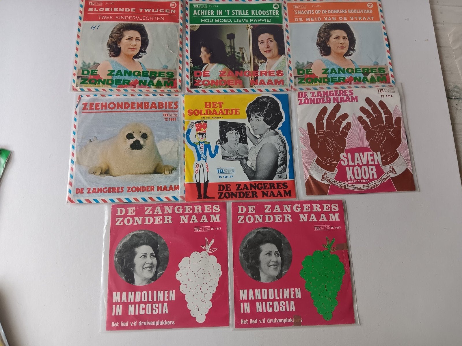 telstar singles z.z.n  1600 serie, Ophalen of Verzenden, Gebruikt, Nederlandstalig
