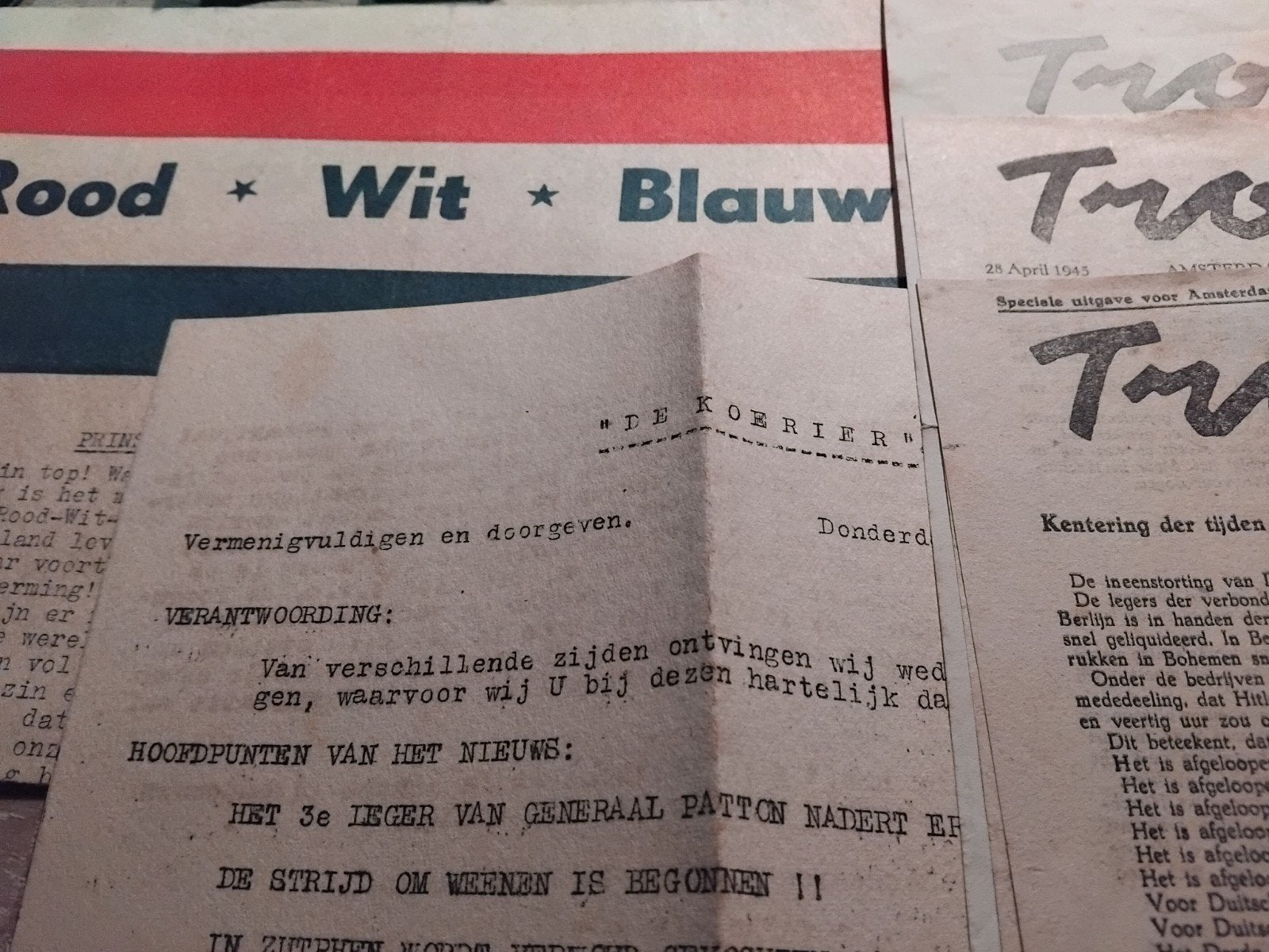 Historische kranten uit WOII: 'De Koerier' en 'Trouw', Ophalen of Verzenden, Gelezen, Krant