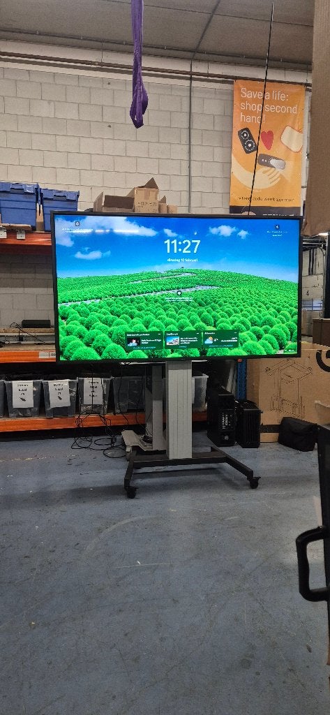 NEC 90 inch FULL HD monitor - type E905, Ophalen, Ingebouwde speakers, NEC, Refurbished
