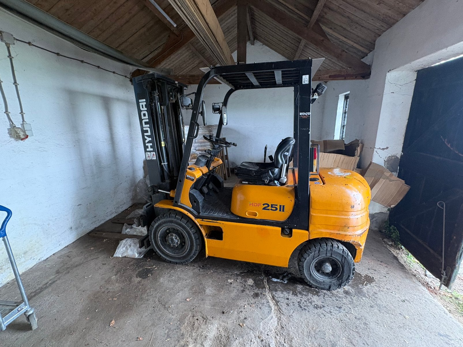 Hyundai HDF 25ll Vorkheftruck 2,5 ton 2001 ex btw, 2000 tot 3000 kg, Ophalen, Diesel, Heftruck