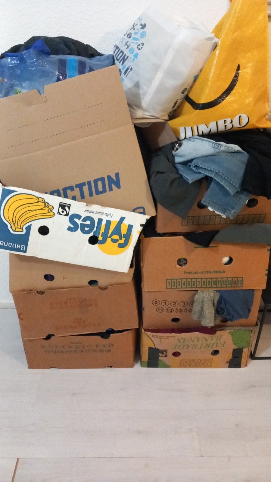 kleding, ideaal voor rommermarkt, Ophalen