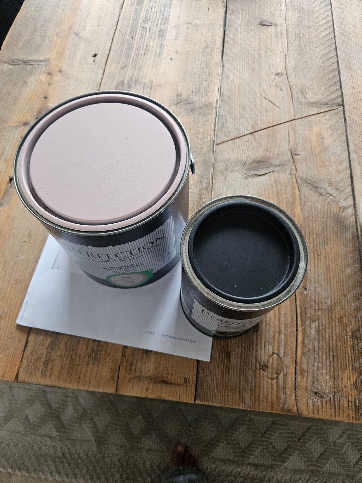 Nieuwe Perfection Muurverf - Oudroze en Zwart (2.5L & 1L), Doe-het-zelf en Verbouw, Verf, Beits en Lak, Ophalen