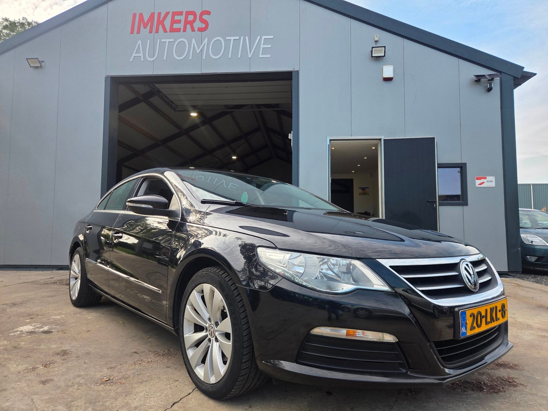 Volkswagen Passat CC 1.8 TSI 4p., Stof, Zwart, 4 cilinders, 4 stoelen