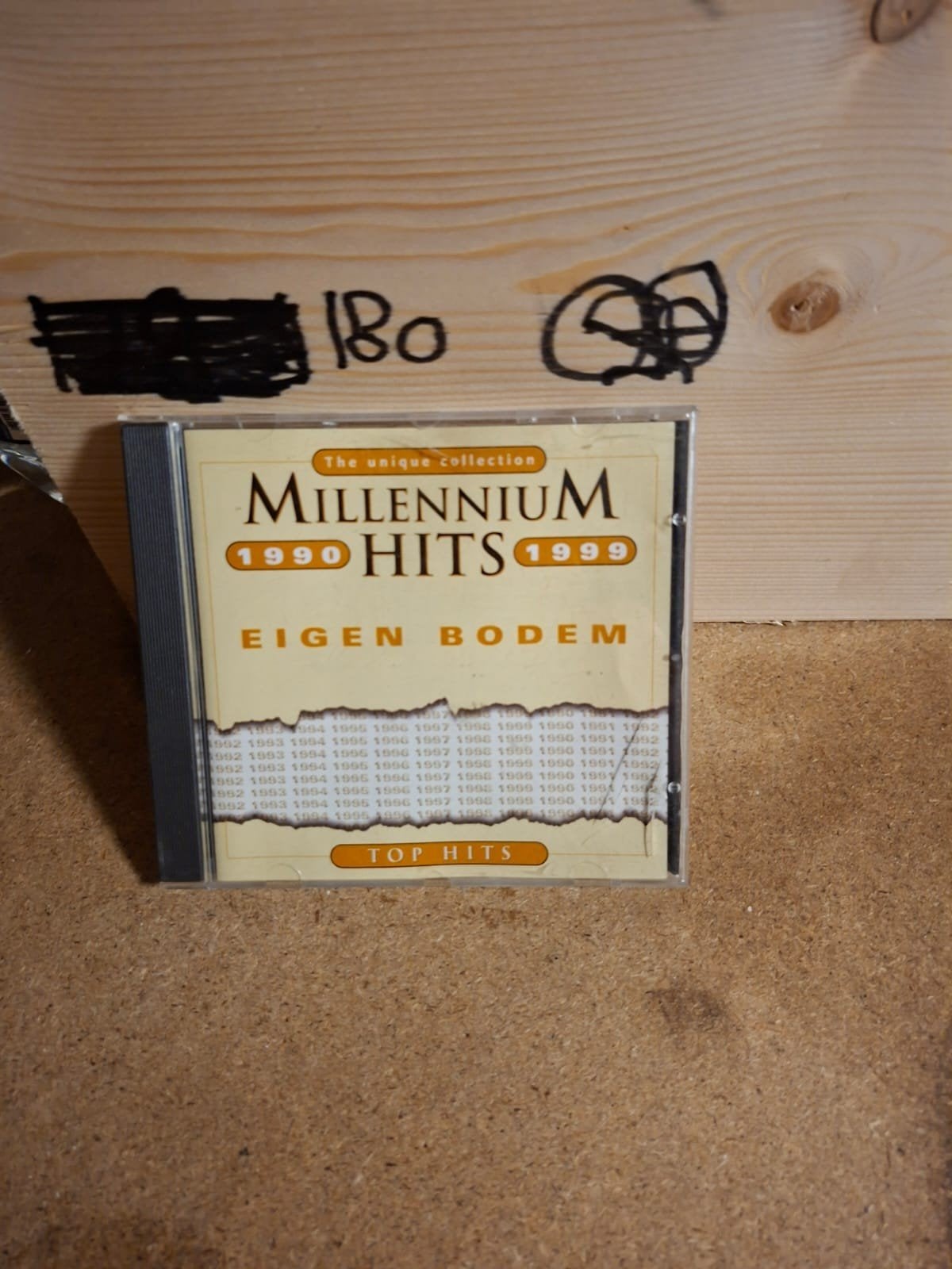 Millennium Hits 1990-1999: Eigen Bodem - Top Hits CD, Cd's en Dvd's, Ophalen of Verzenden, Gebruikt, Pop, Verzamelalbum