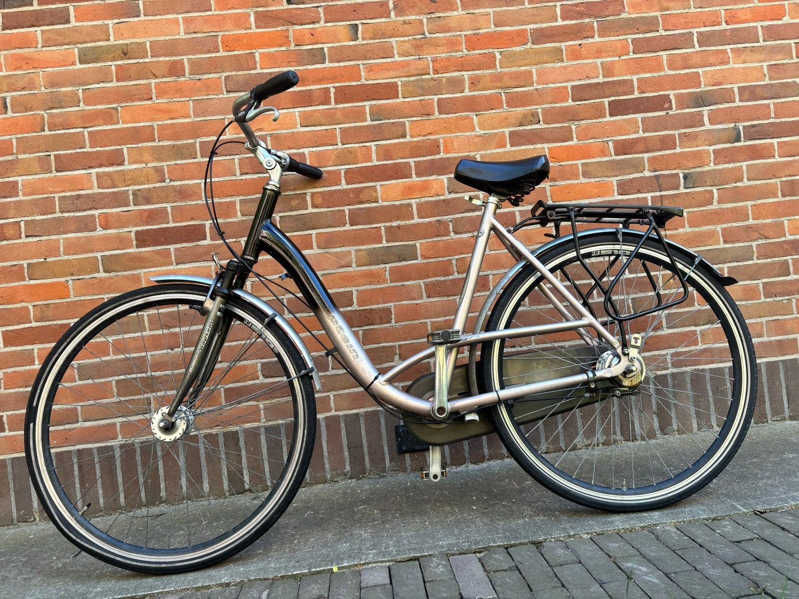 Roze met zwart kaptein damesfiets., Overige merken, Gebruikt, 47 tot 50 cm, Versnellingen