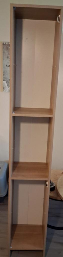Hoge smalle kast met planken, Ophalen, 25 tot 50 cm, Minder dan 50 cm, 150 tot 200 cm