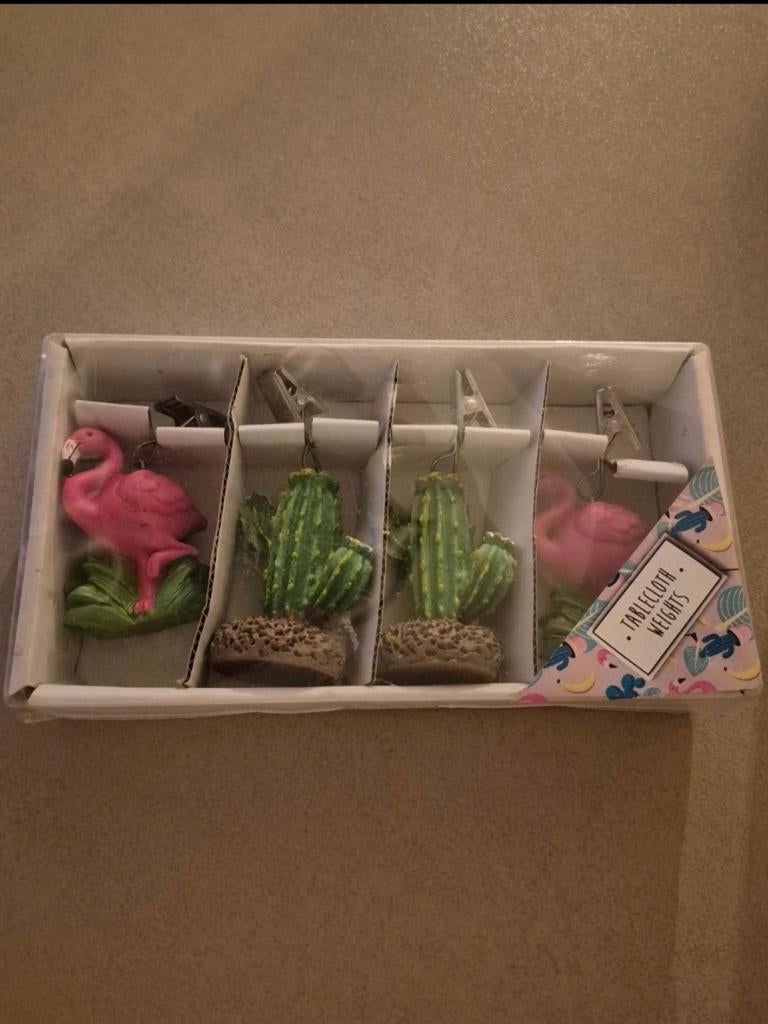 Nieuw tafel kleed haakjes, Ophalen of Verzenden, Nieuw