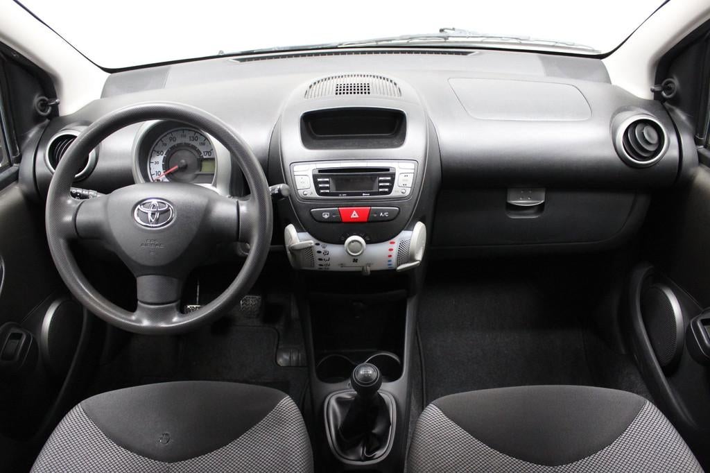 Toyota Aygo 1.0 VVT-i Comfort | Airco | Elektrische ramen |, Voorwielaandrijving, Euro 5, Gebruikt, Bruin