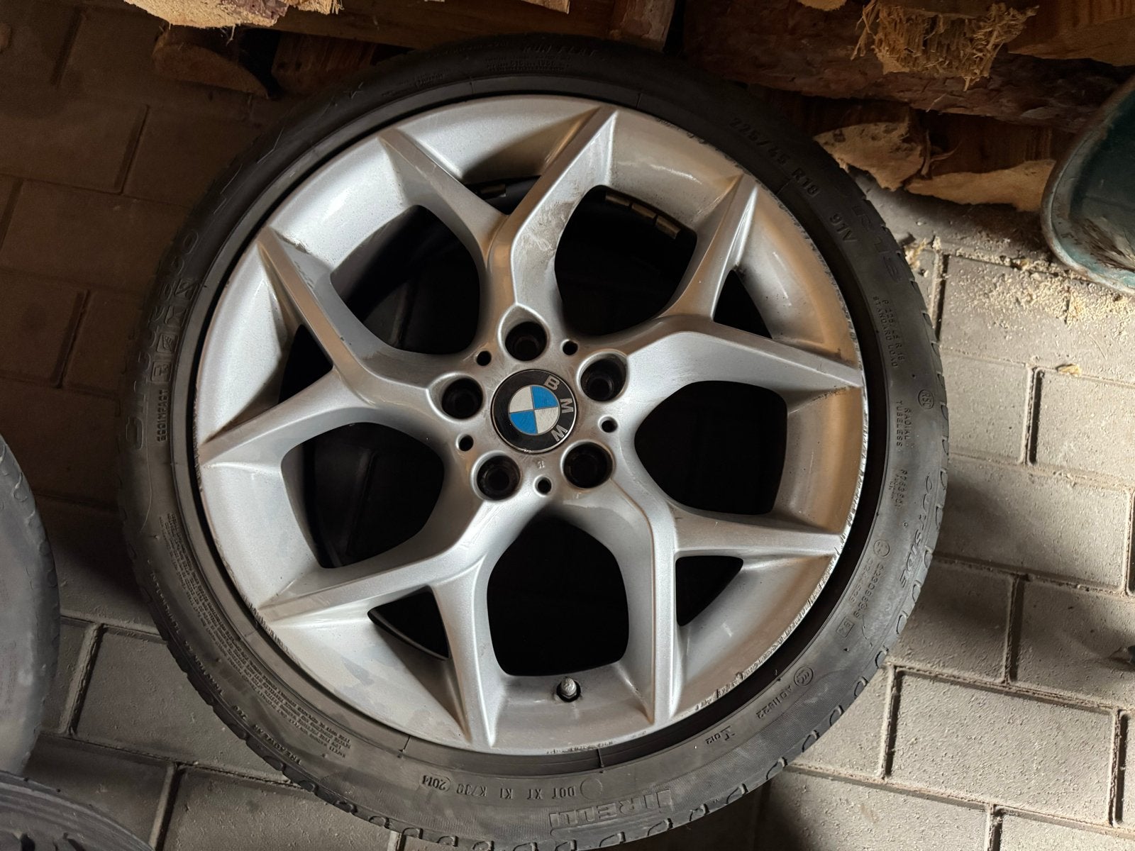Originele BMW X1 E84 18” velgen met zomerbanden, Ophalen, 18 inch, Gebruikt, Banden en Velgen