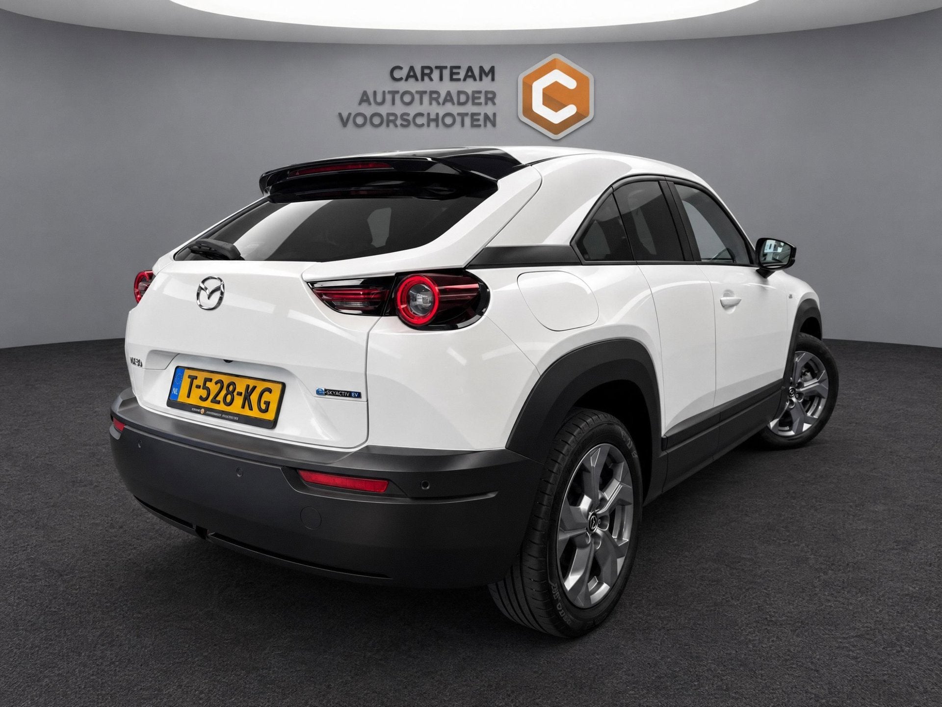 Mazda MX-30 E-SkyActiv EV 145 Exclusive-line 36 kWh |HUD|, Auto's, Stof, Gebruikt, Zwart, 35 kWh