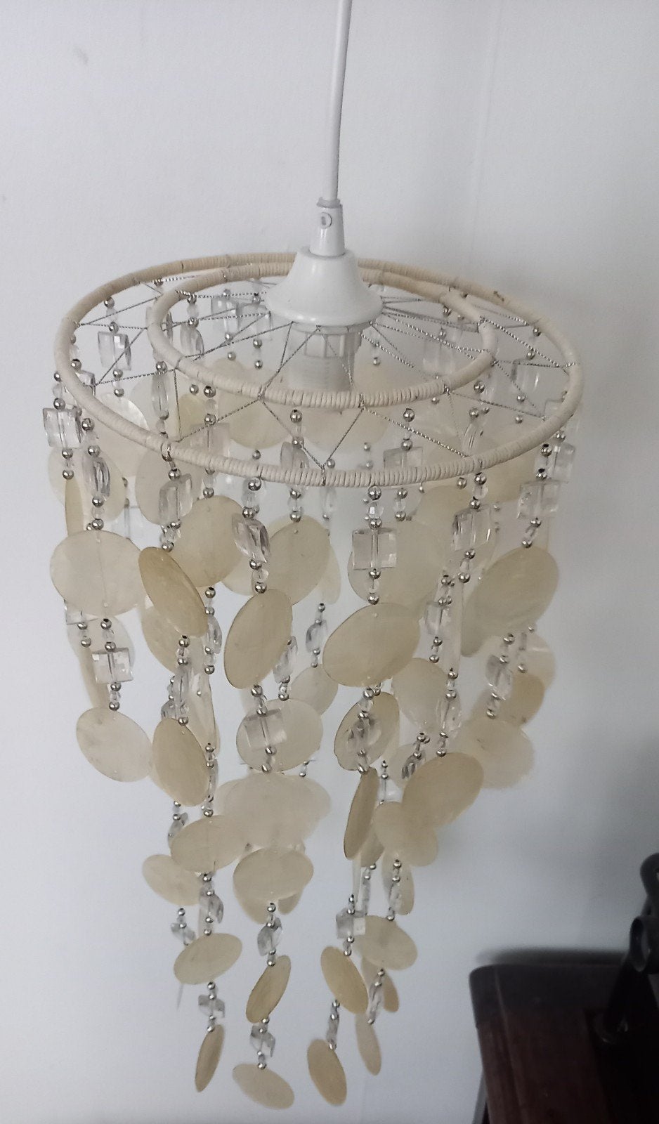 Hanglamp met schelpen en kralen - ibiza stijl, Huis en Inrichting, Lampen | Hanglampen, Natuurlijk materiaal, Gebruikt, Boheems, Strand, Natuurlijk