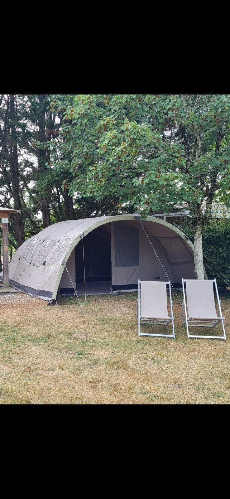 Vrijbuiter 6-persoons tunneltent mist 1 boogstok, Caravans en Kamperen, Tenten, Ophalen of Verzenden, Gebruikt, Tot en met 6