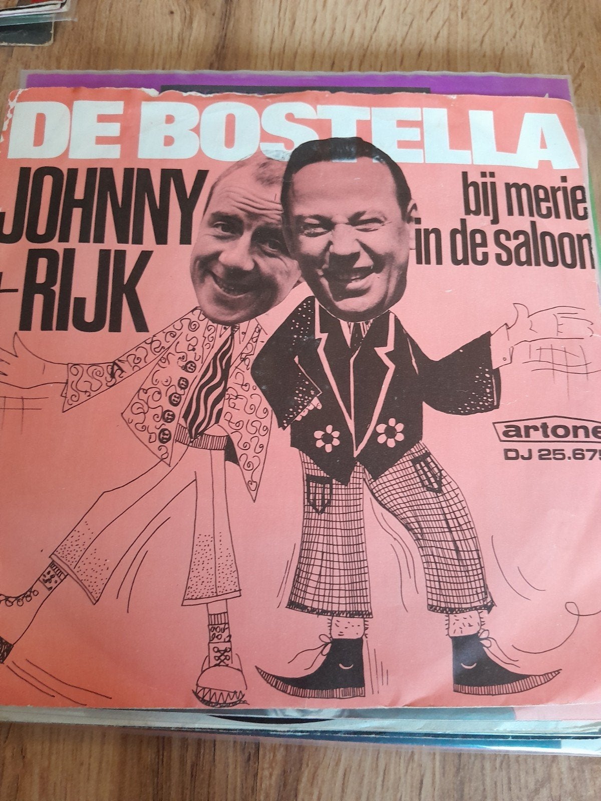 Johnny kraaykamp 7 inch De bostella, Cd's en Dvd's, Vinyl Singles, Ophalen of Verzenden, Zo goed als nieuw, Nederlandstalig