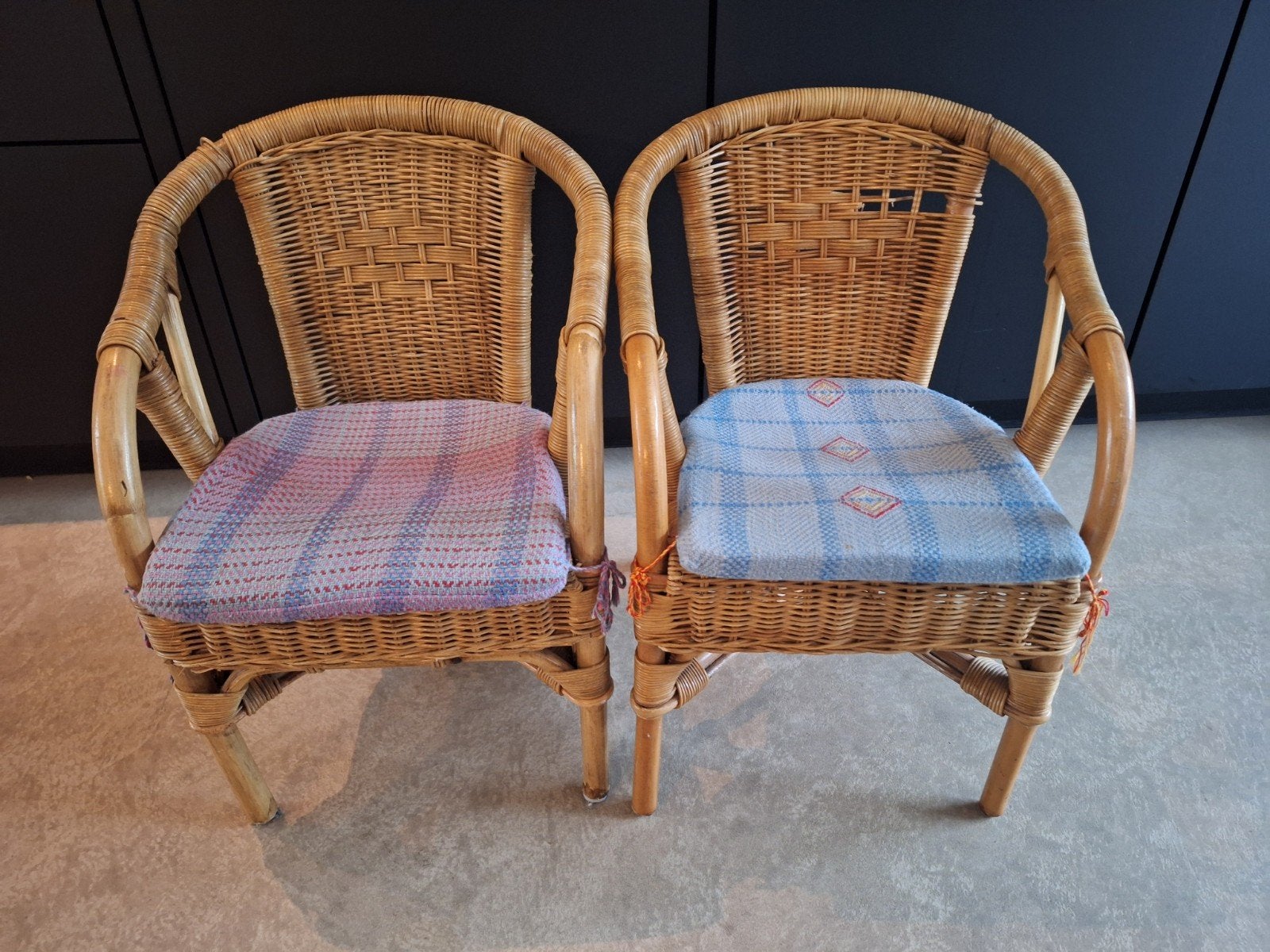 Rotan kinderstoel 2x, Kinderen en Baby's, Ophalen, Stoel(en)