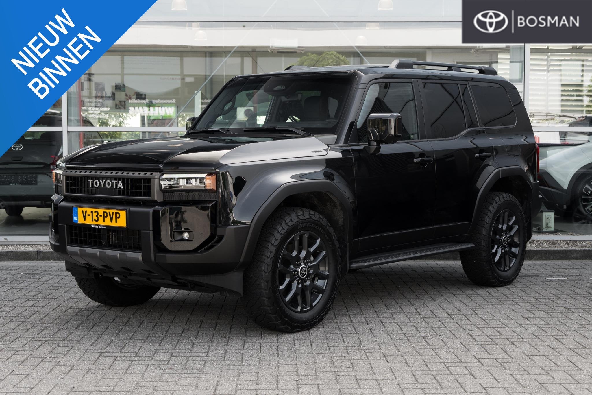 Toyota Land Cruiser 2.8 D-4D Standard Roof Window Van Naviga, Auto's, Automaat, Gebruikt, Euro 6, 4 cilinders