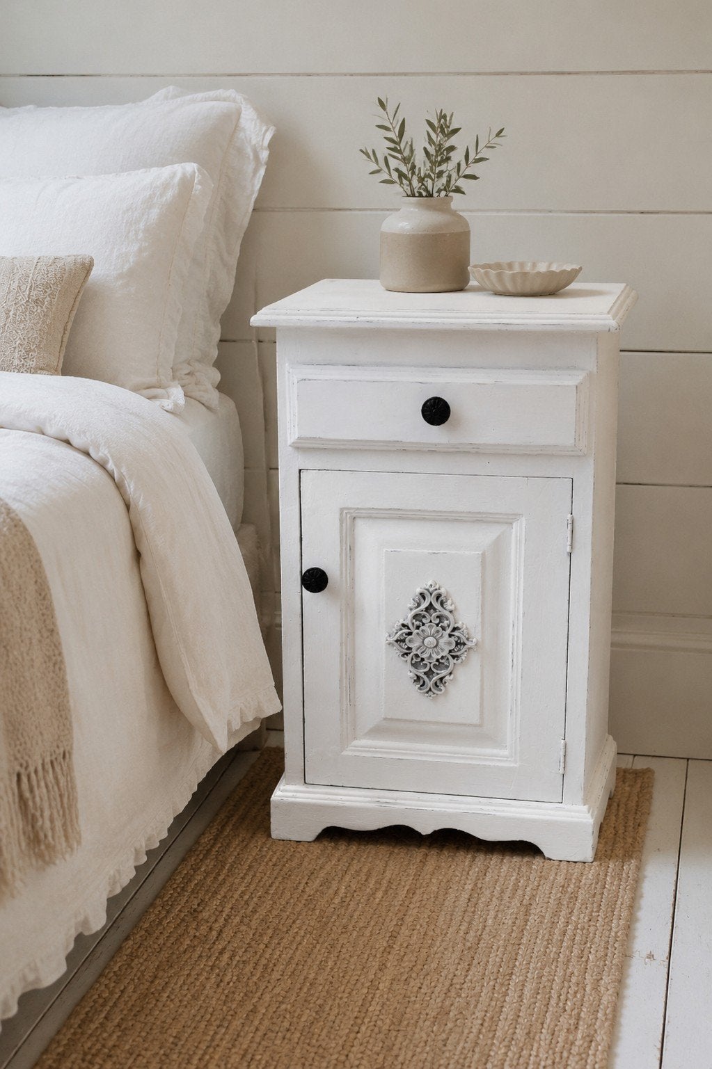 Set brocant/ landelijke  nachtkastjes, Huis en Inrichting, Slaapkamer | Nachtkastjes, Ophalen, Minder dan 45 cm