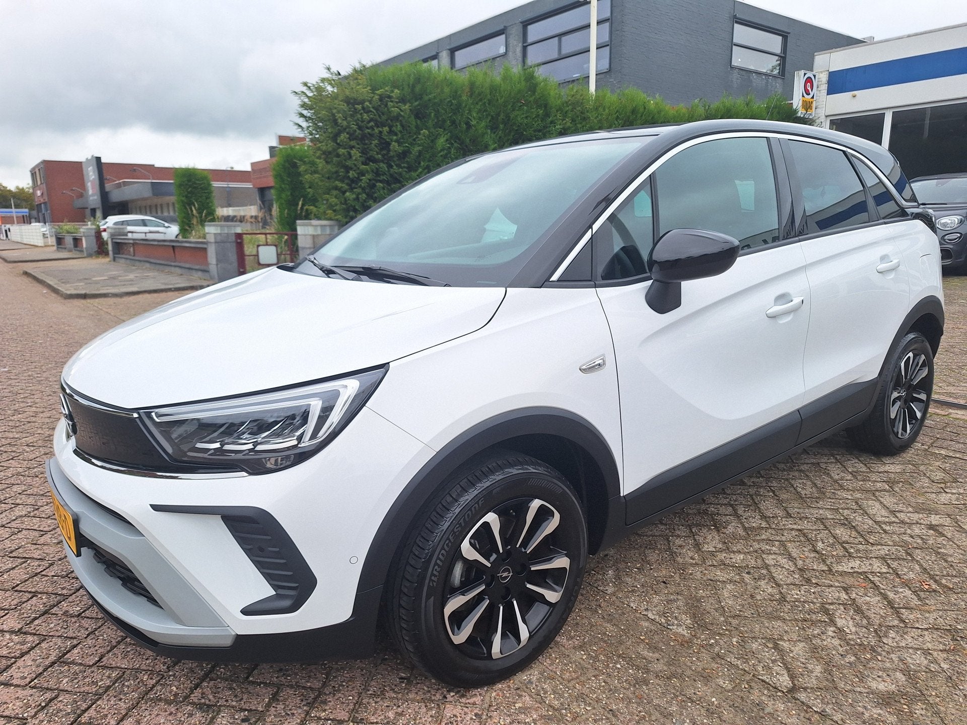 Opel Crossland 1.2 Turbo Elegance (10X op voorraad), Auto's, 12 maanden, Gebruikt, Euro 6, 1199 cc