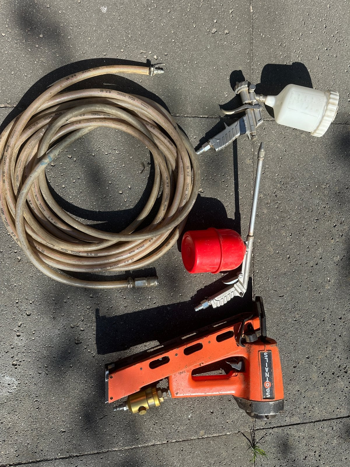 tacker pneumatisch, verfspuit, nagelpistool, Asturomec., Minder dan 25 liter, Ophalen, Zo goed als nieuw, Minder dan 200 liter/min