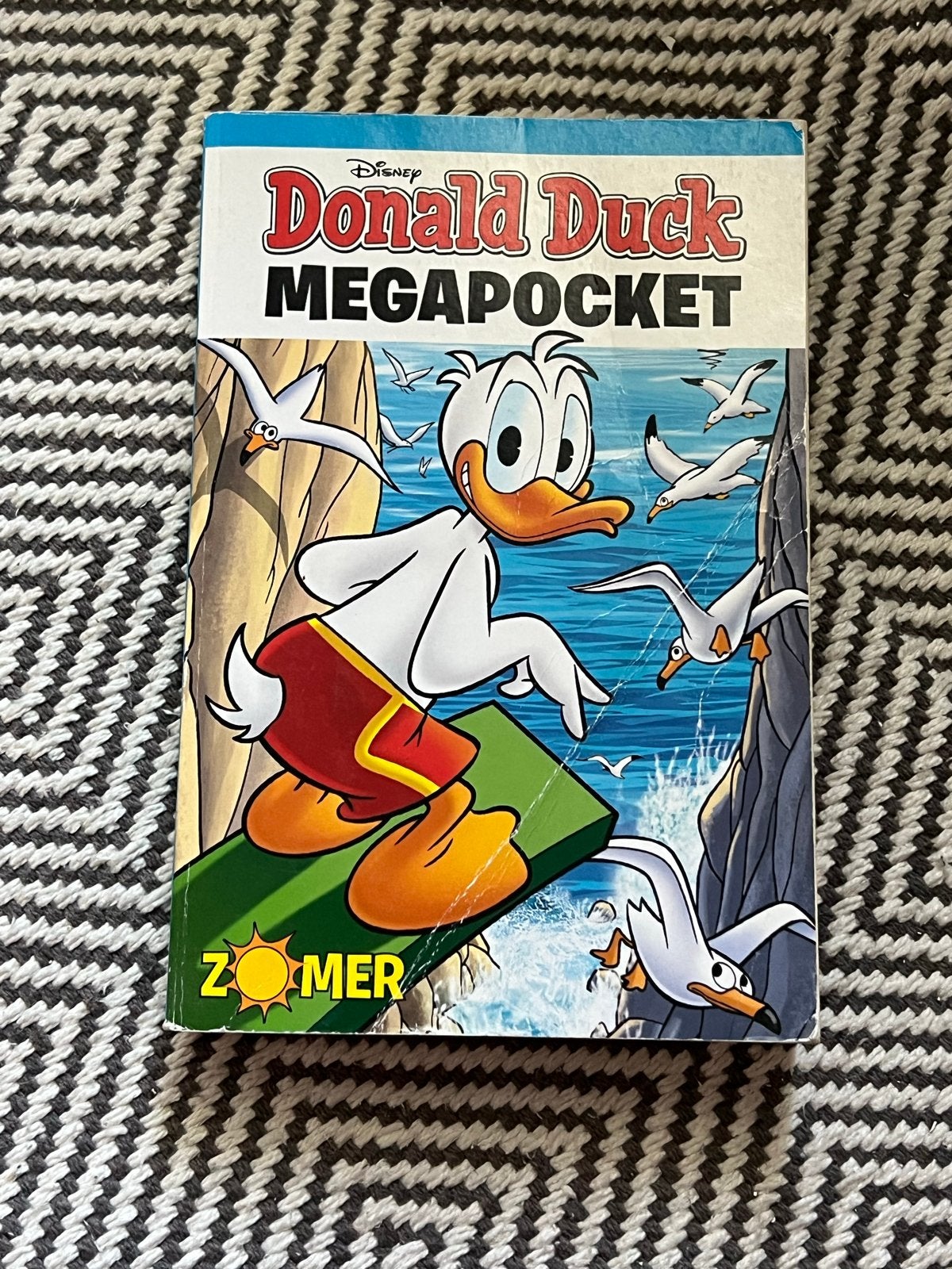 Donald Duck Megapocket Zomer - Zo goed als nieuw, Eén stripboek, Ophalen of Verzenden, Zo goed als nieuw