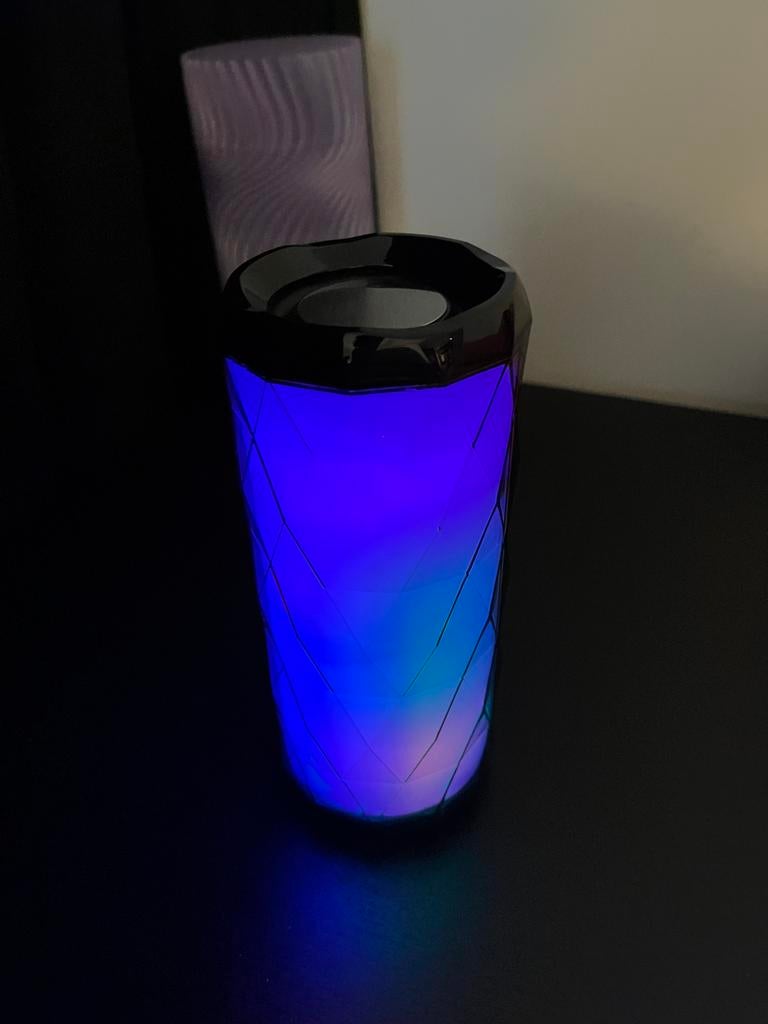 Brainz Draagbare Bluetooth Speaker met LED Verlichting, Overige typen, Zo goed als nieuw, Minder dan 60 watt, Ophalen