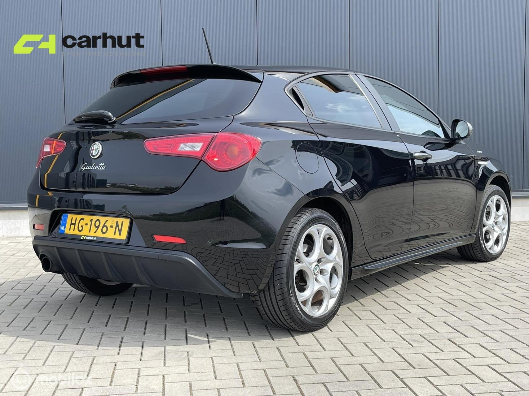 Alfa Romeo Giulietta 1.4 T 170 PK |86.000 KM| boekjes | NL-a, Auto's, 4 cilinders, Alcantara, Zwart, Origineel Nederlands