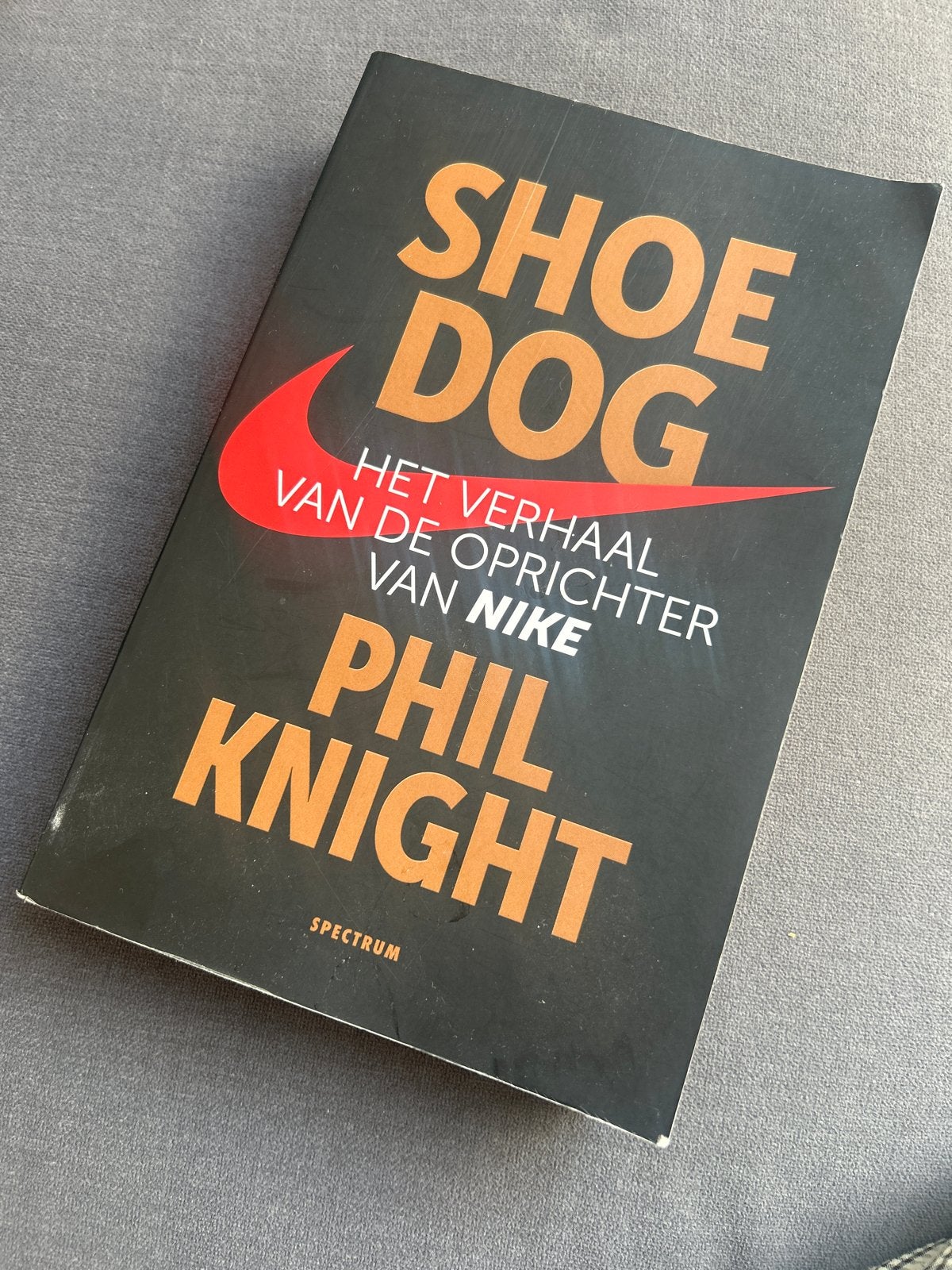 Shoe Dog: Het verhaal van de oprichter van Nike, Boeken, Ophalen of Verzenden, Gelezen, Sport