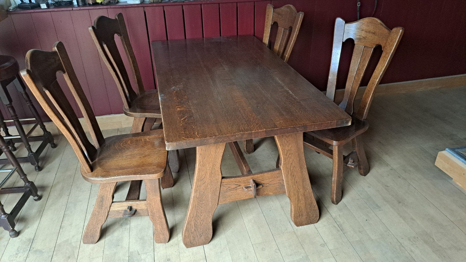 Massief eiken eettafel met 4 stoelen, Antiek en Kunst, Ophalen