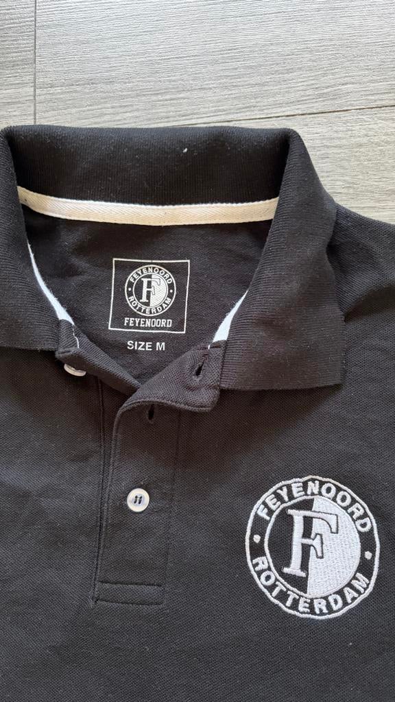 Feyenoord Polo Zwart Maat M, Kleding | Heren, Ophalen of Verzenden, Gedragen, Maat 48/50 (M), Zwart