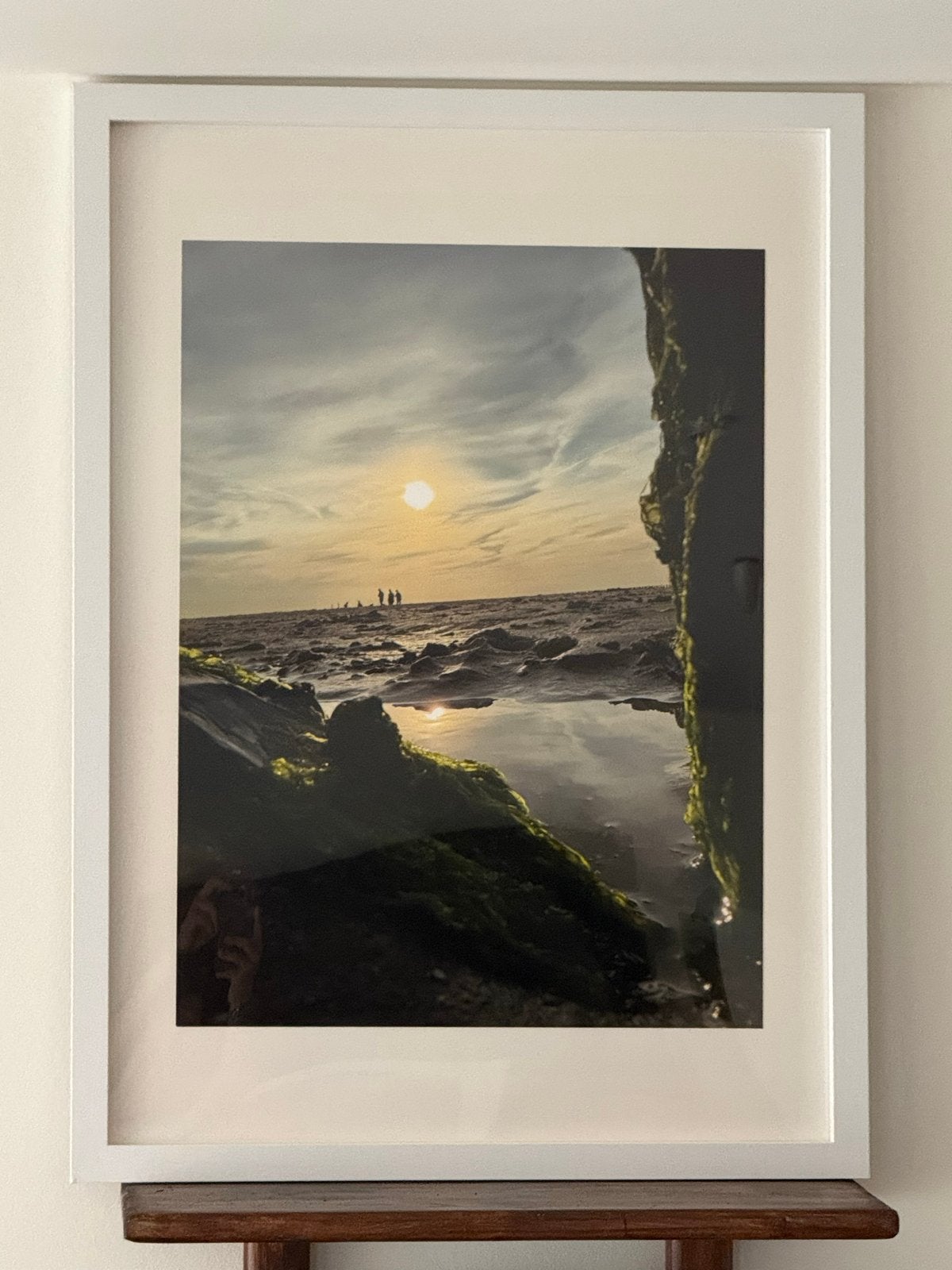 Zonsondergang aan Zee Foto in Lijst, Huis en Inrichting, Woonaccessoires | Schilderijen, Tekeningen en Foto's, 50 – 75, Ophalen of Verzenden