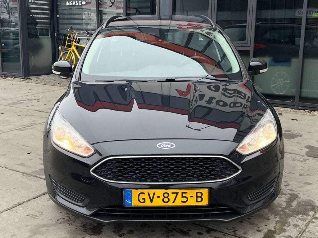 Ford Focus Wagon 1.0 Trend Edition - Navi - Cruise - 2015!, Gebruikt, Zwart, Origineel Nederlands, Handgeschakeld