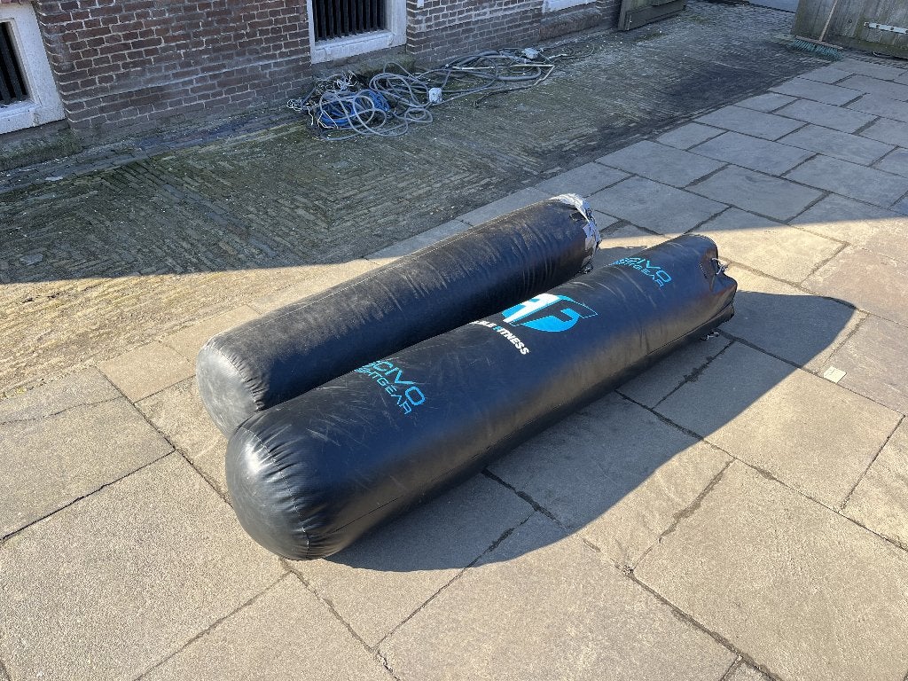 2  Professionele bokszakken, Sport en Fitness, Ophalen, Zo goed als nieuw, Bokszak