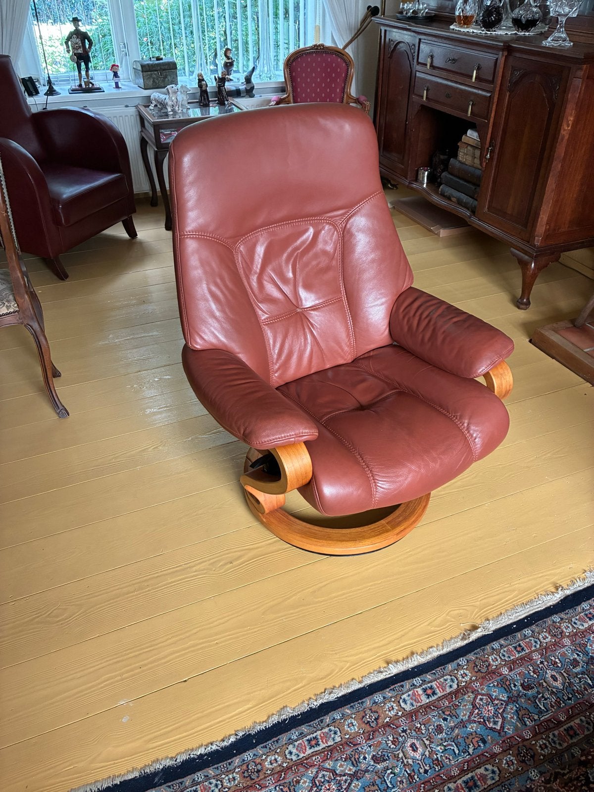Comfortabele leren relaxfauteuil - Roodbruin, Ophalen of Verzenden, Gebruikt, Leer, 75 tot 100 cm
