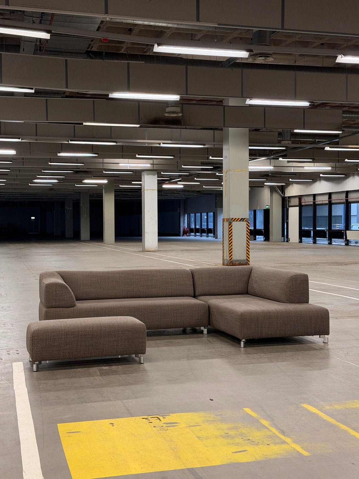 Leolux Faya Lobi Hoekbank | Taupe | NIEUWSTAAT + Garantie, Overige materialen, Hoekbank, 300 cm of meer, Ophalen of Verzenden