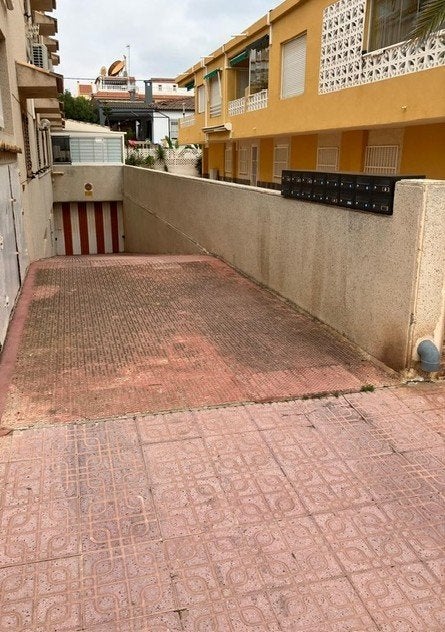 Garage La Mata Torrevieja Spanje, Dorp, Overige typen, Costa Blanca, Eigenaar