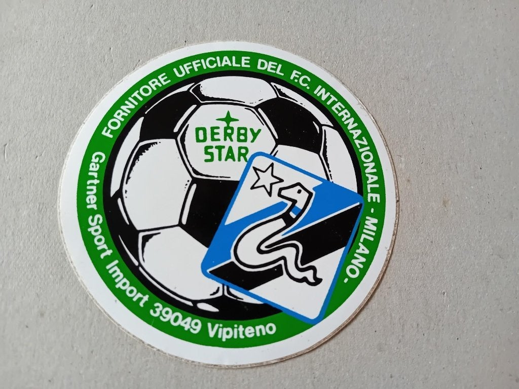 Derbystar voetbalsticker logo F.C.Internazionale Milano 10cm, Ophalen of Verzenden, Zo goed als nieuw, Bedrijf of Vereniging