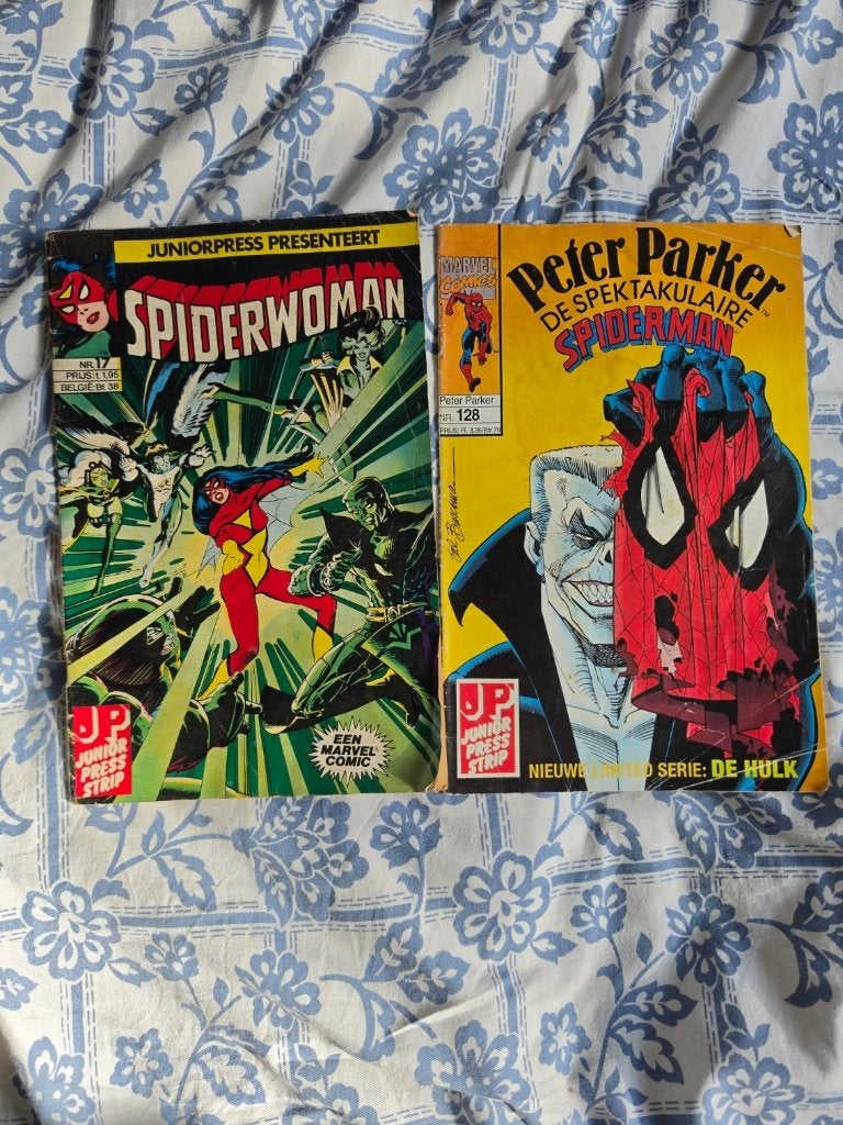 Spiderwoman 1983 & Spiderman Peter Parker Tijdschrift 1993, Gelezen, Marvel Comics, Europa, Ophalen of Verzenden
