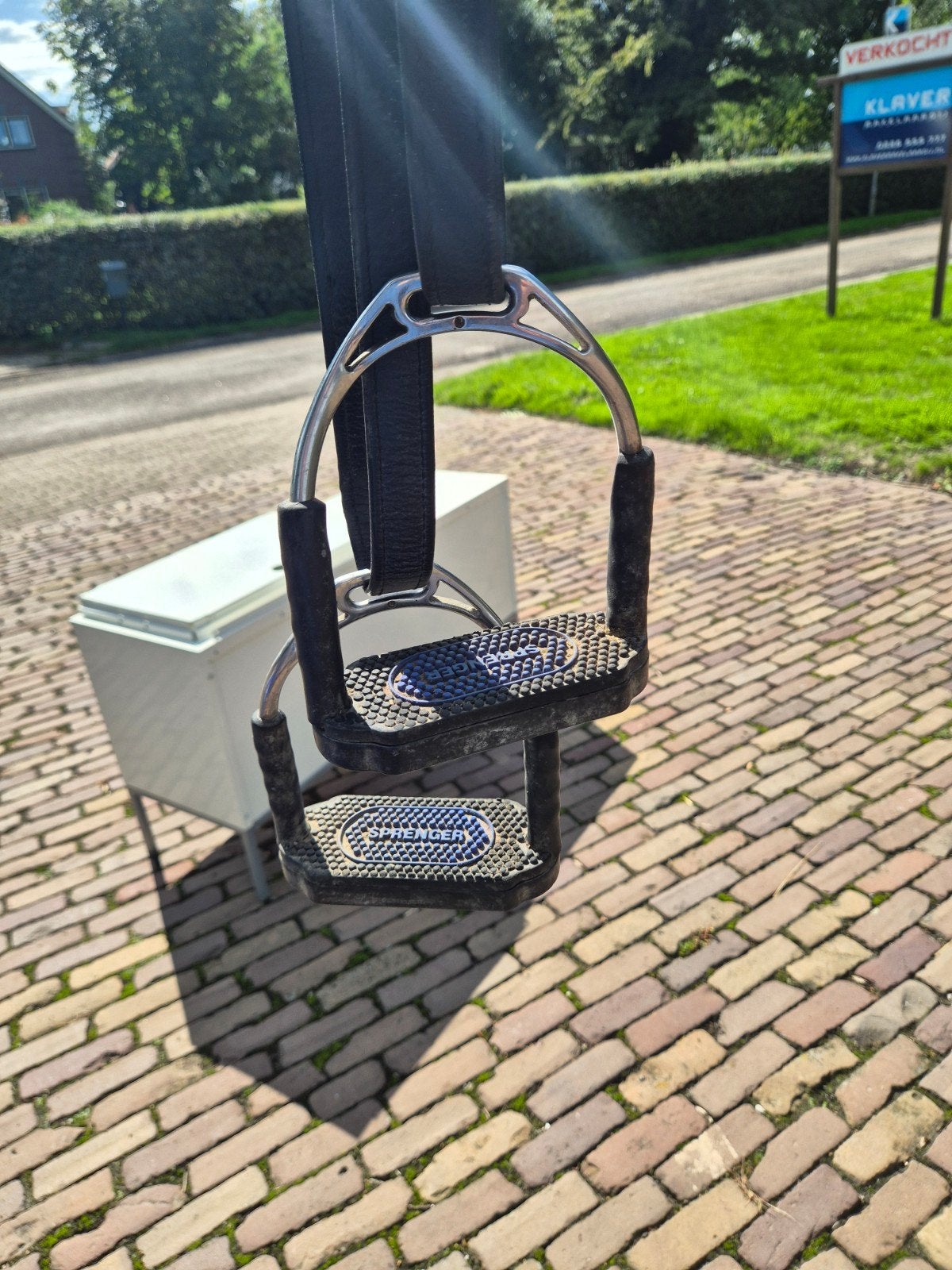 Sprenger flexibele veiligs-stijgbeugels met riemen, Dieren en Toebehoren, Paarden en Pony's | Hoofdstellen en Tuigage, Gebruikt